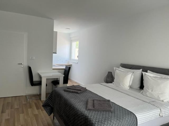 Comfort Apartments M&S Mostar Eksteriør billede